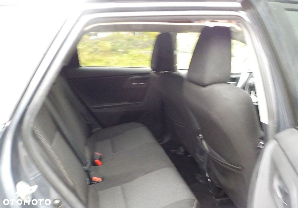 Toyota Auris - 18