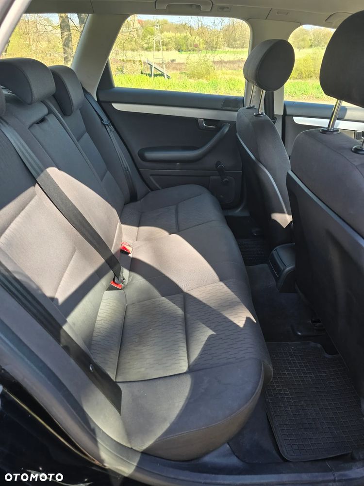 Audi A4 Avant - 8