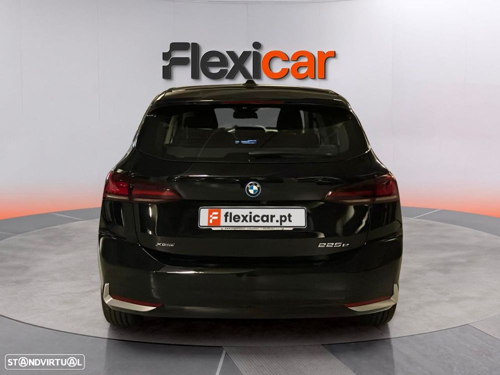 BMW 225xe Active Tourer - 8