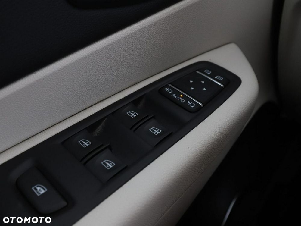 Renault Captur ENERGY TCe 120 EDC Crossborder - 34