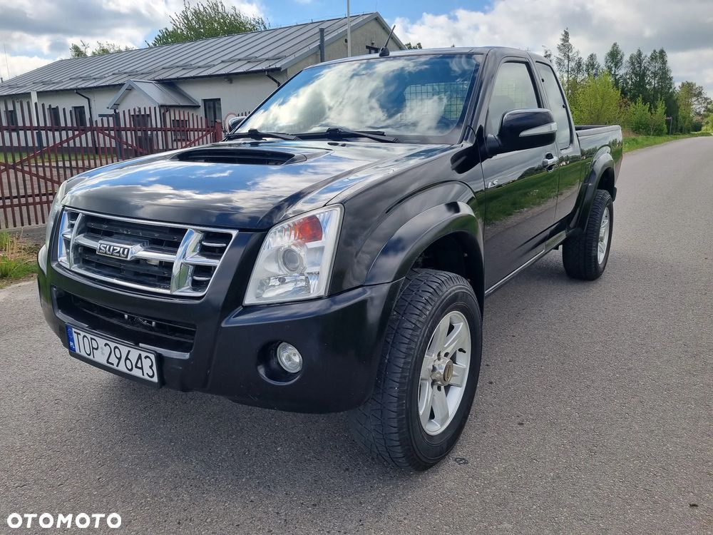 Isuzu D-Max 4x4 Space Cab Custom - 8