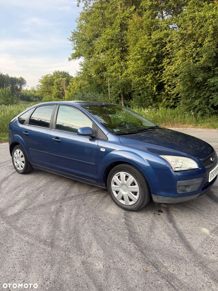 Ford Focus 1.8 TDCi Ambiente - 3