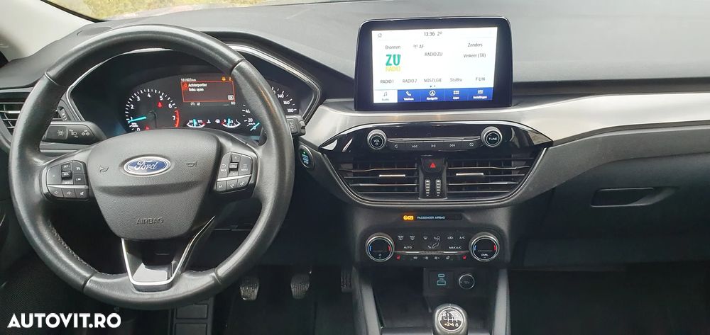 Ford Kuga 1.5 EcoBoost 2x4 Titanium - 32