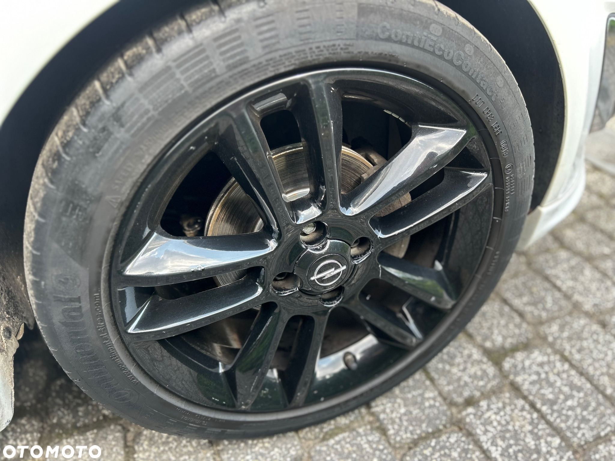 Opel Corsa 1.4 16V Sport - 24