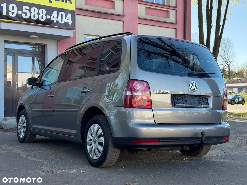 Volkswagen Touran 1.9 TDI Highline - 6