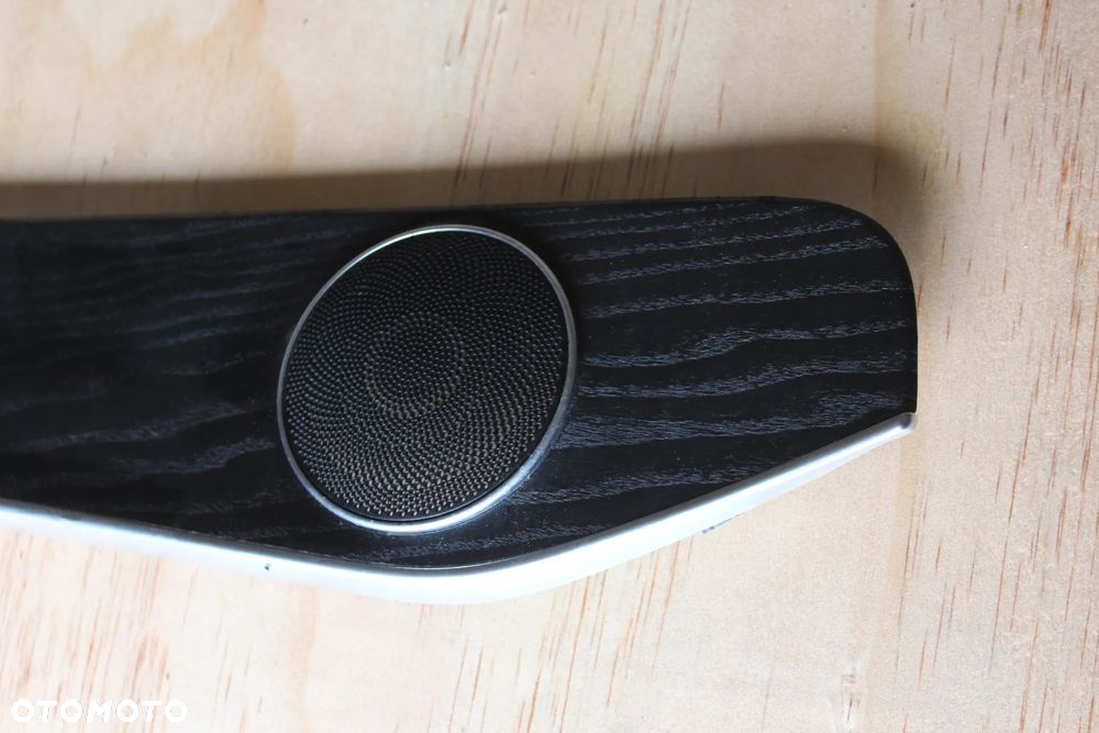 DEKOR DRZWI LEWY TYŁ MERCEDES C KLASA W205 2018 - 3