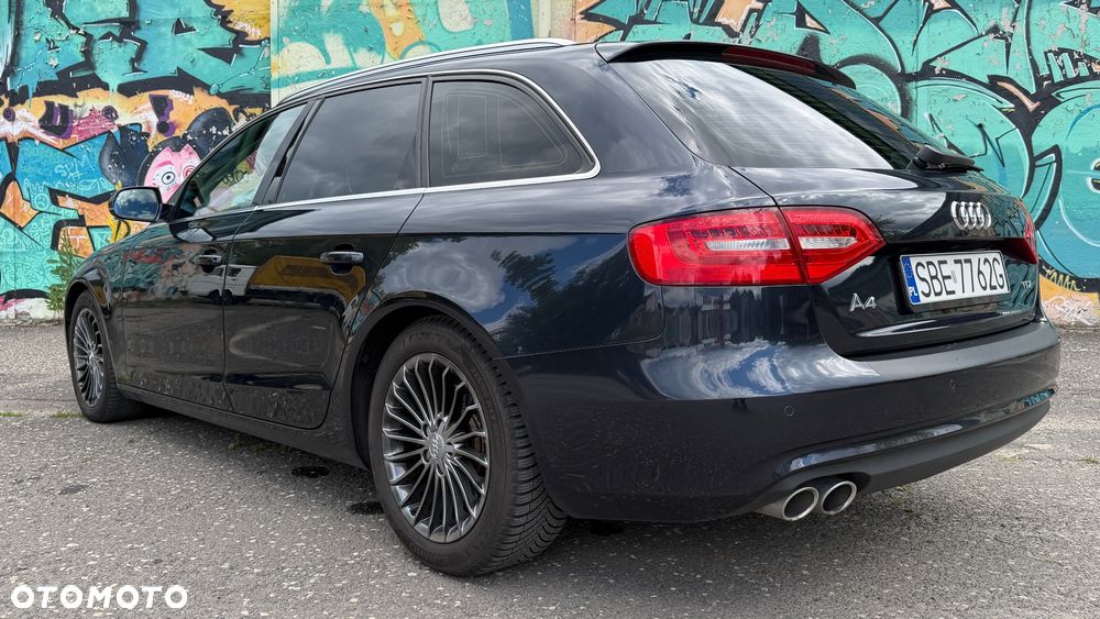 Audi A4 Avant 2.0 TDI DPF clean diesel S line Sportpaket - 5