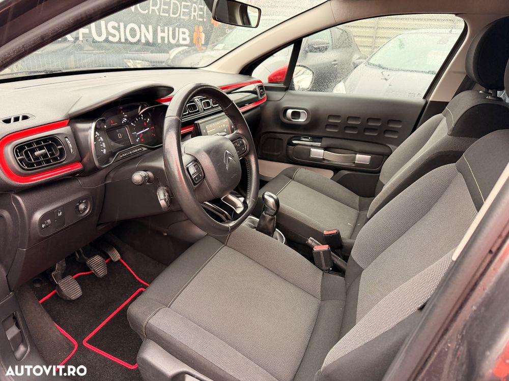 Citroën C3 Pure Tech 82 SHINE - 10