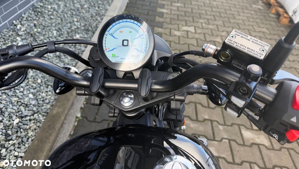QJMOTOR SRV 125 - 6
