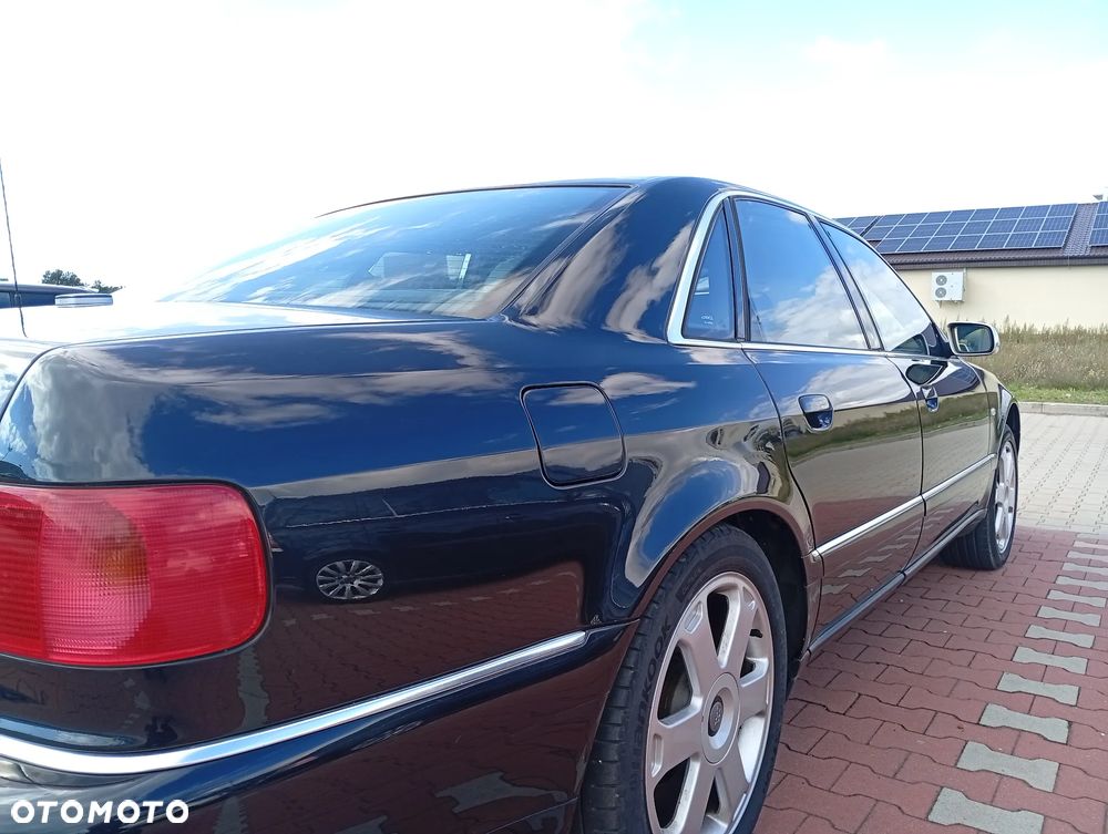 Audi S8 - 20