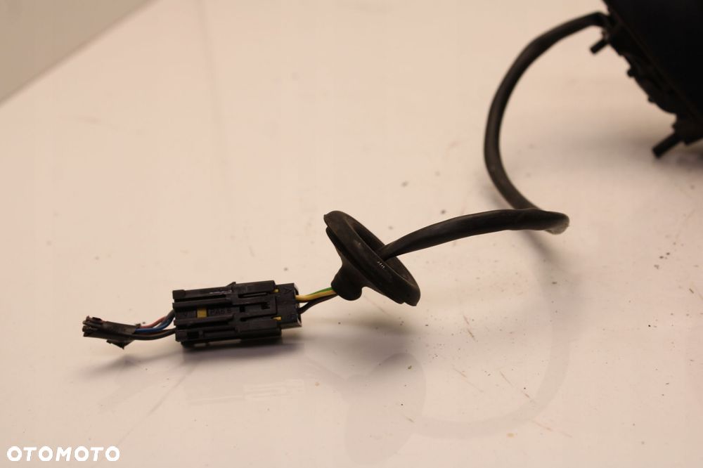 opel corsa d 06r- lusterko prawe zewnętrzne 5 pinów z176 - 2