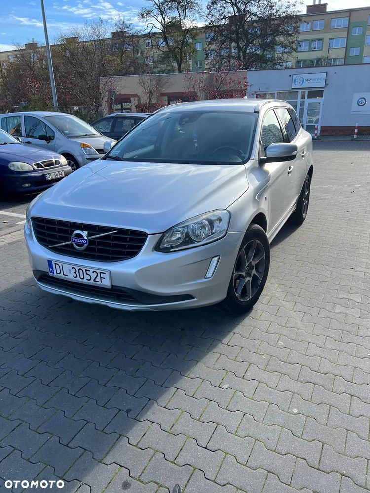 Volvo XC 60 D3 Drive-E Ocean Race - 1