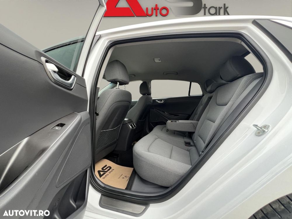 Hyundai IONIQ Trend - 16