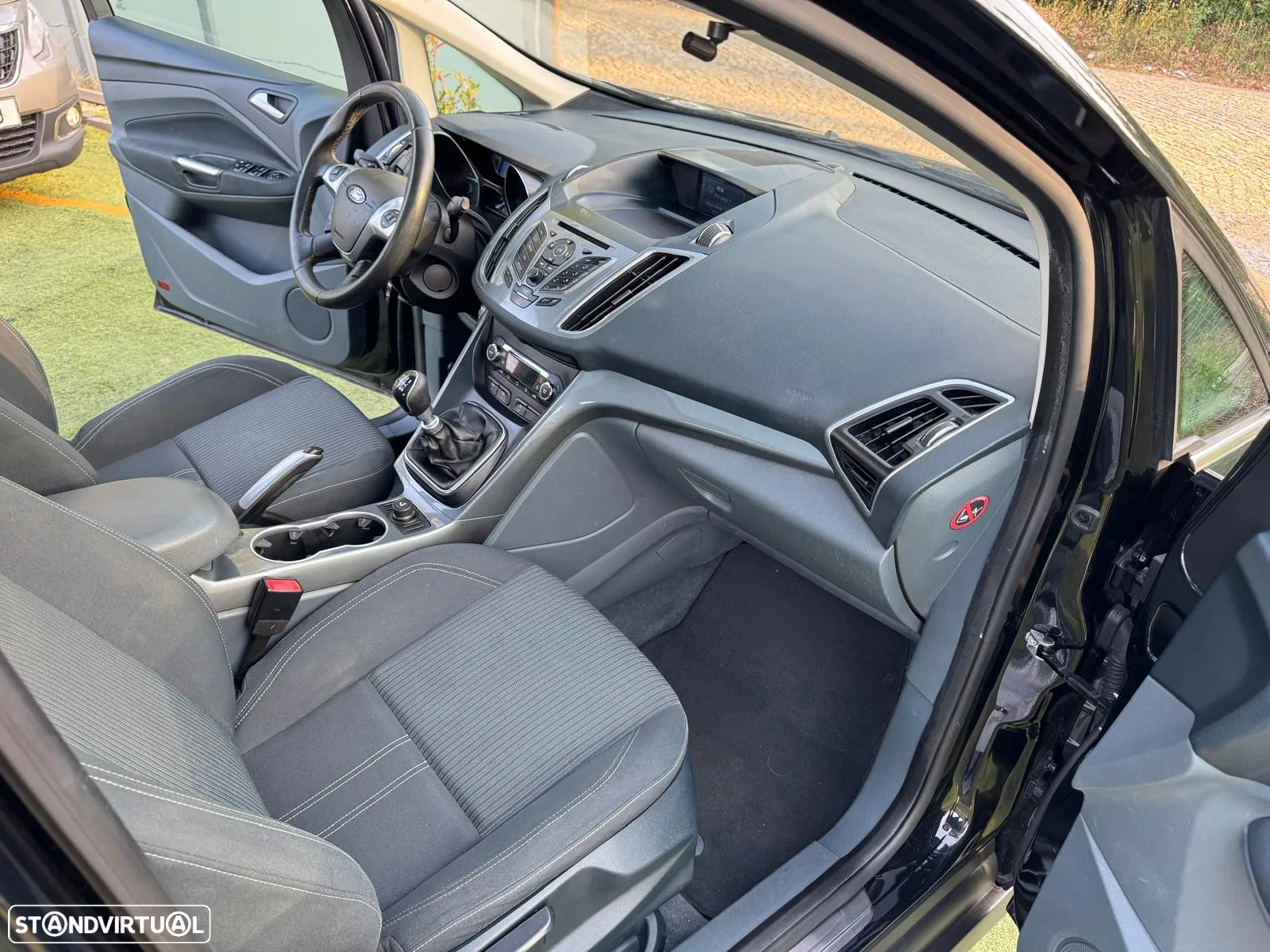 Ford Grand C-Max 1.6 TDCi Titanium Edition S/S - 8