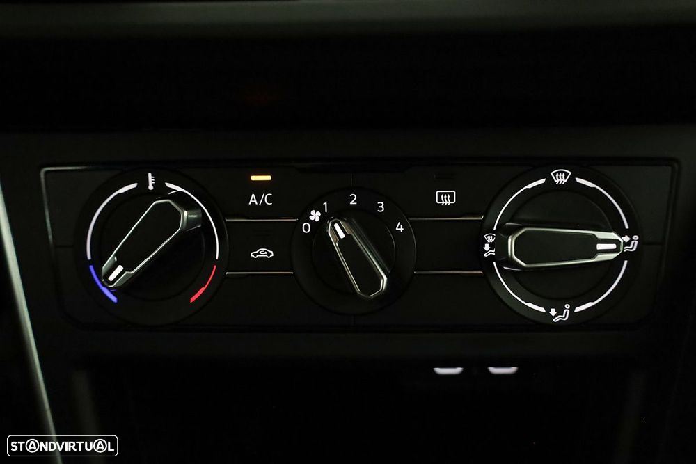 VW Taigo 1.0 TSI Urban - 12