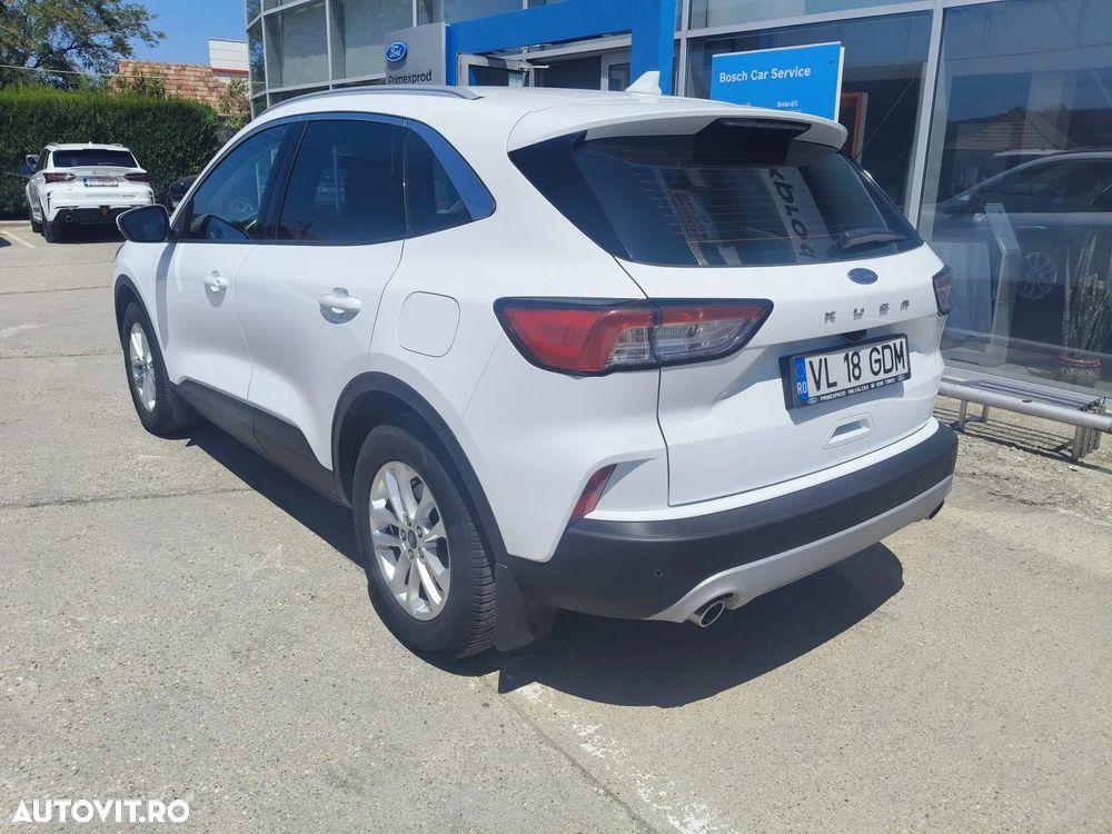 Ford Kuga 1.5 EcoBoost FWD Titanium - 3