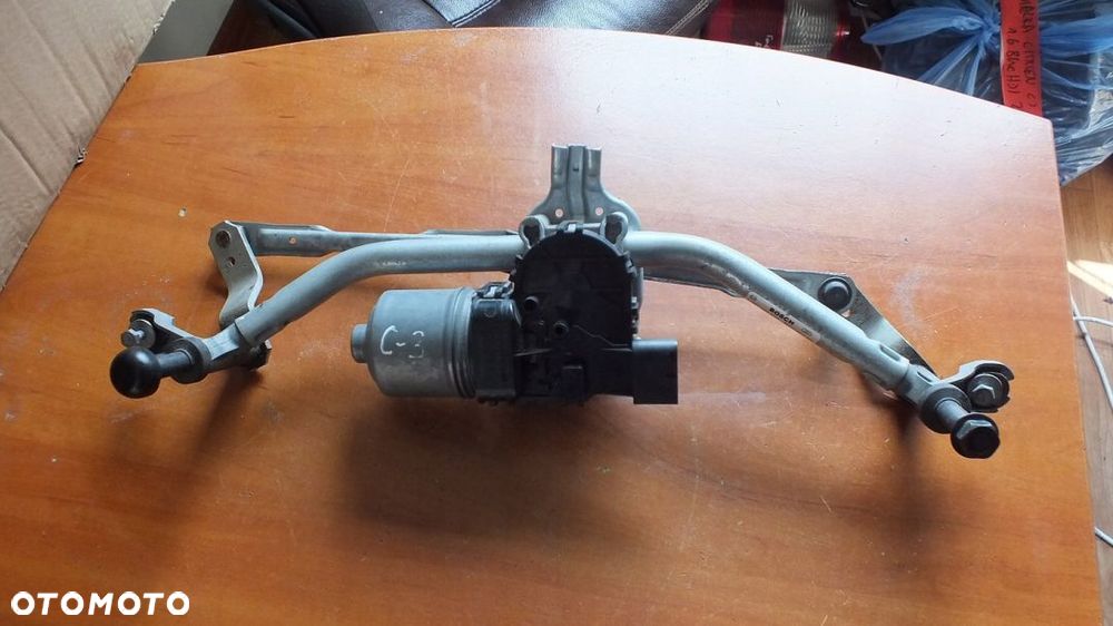 MECHANIZM WYCIERACZEK CITROEN C3 III 9815497780