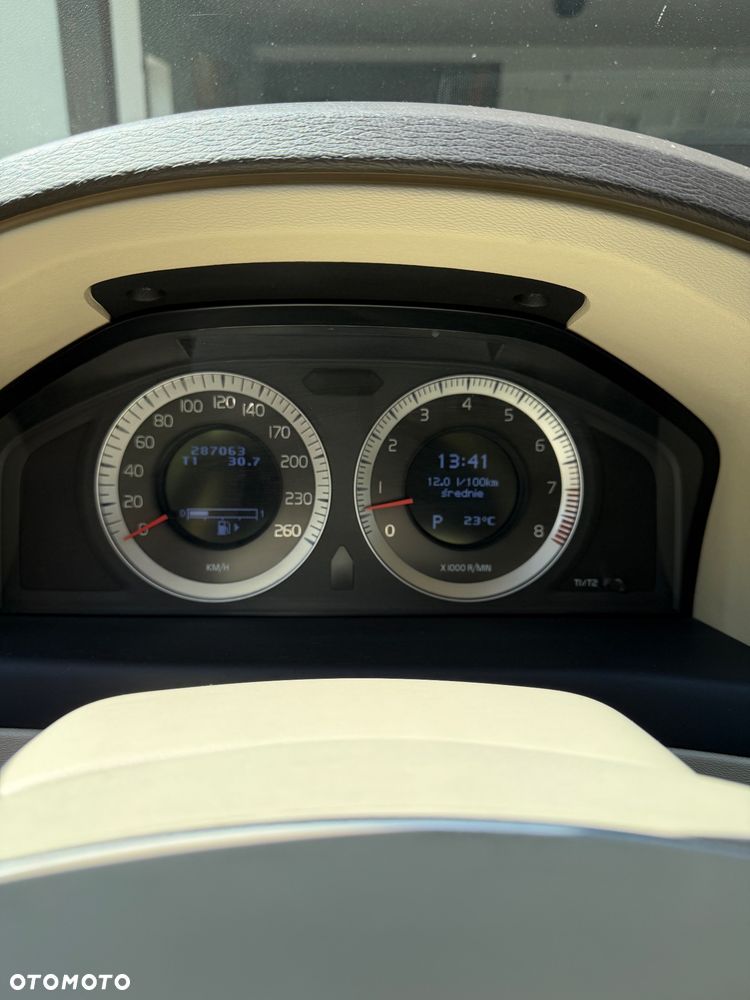 Volvo XC 70 T6 AWD Kinetic - 13