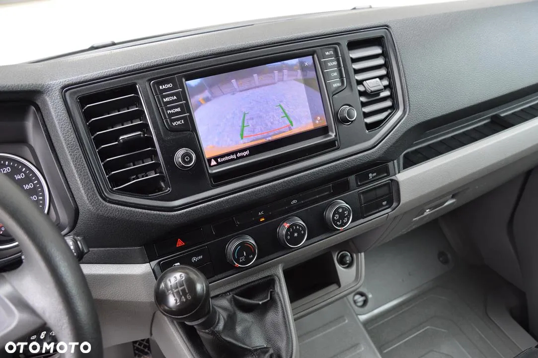 Volkswagen Crafter - 17