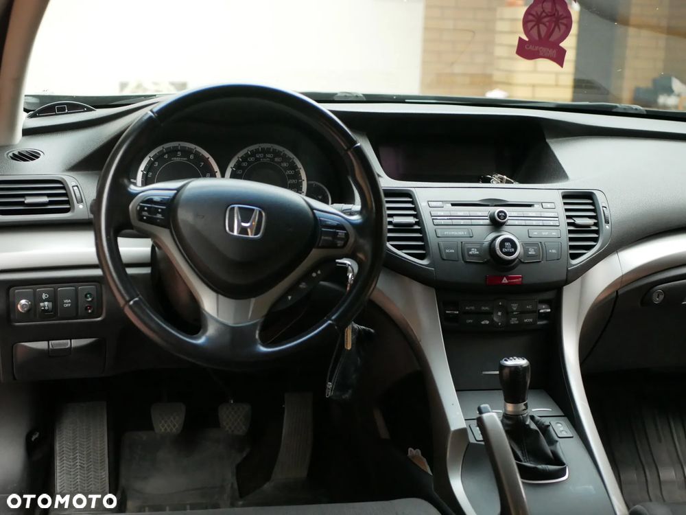 Honda Accord - 11