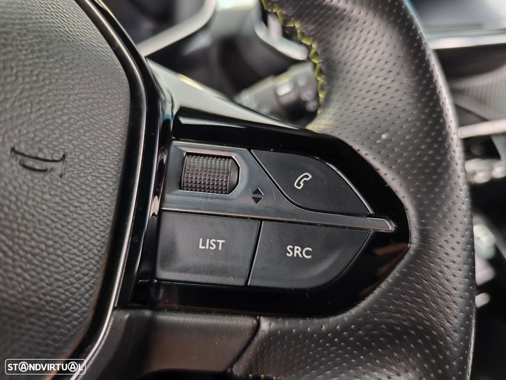 Peugeot 2008 1.5 BlueHDi GT - 15