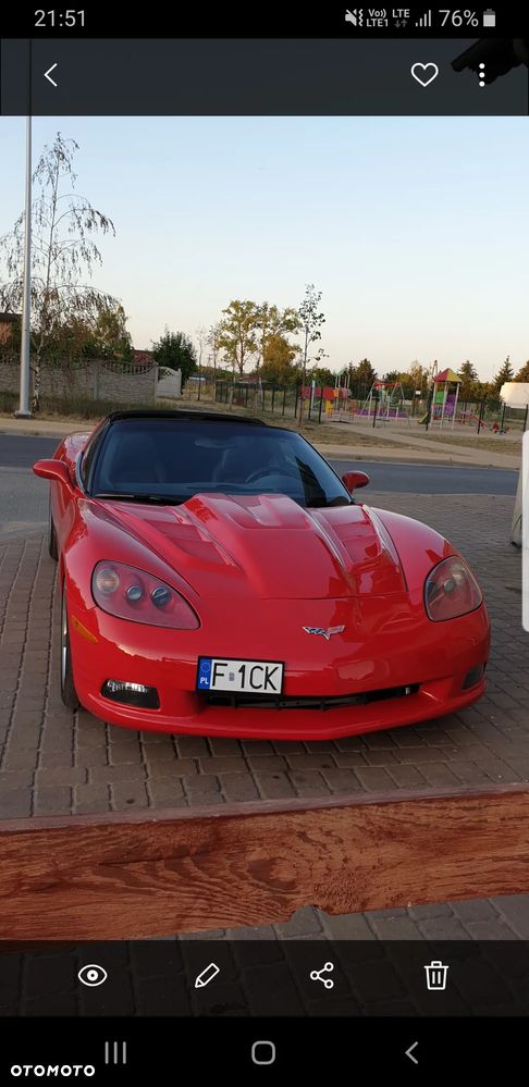 Chevrolet Corvette - 1