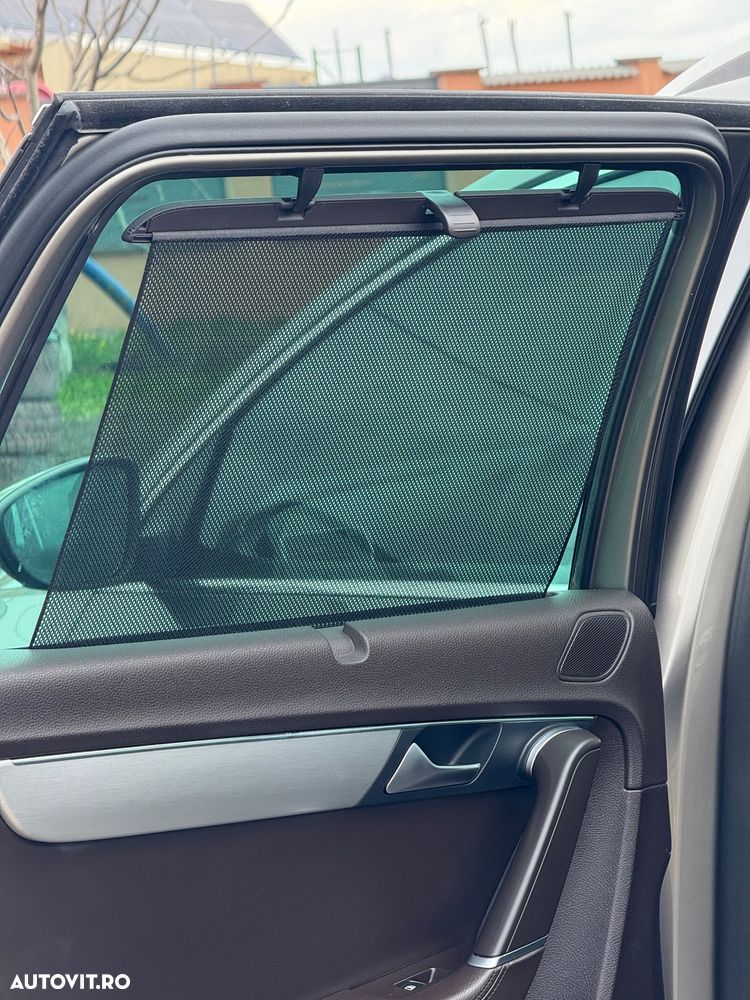 Volkswagen Passat 2.0 TDI 4Motion DSG BlueMotion Tech Exclusive - 20