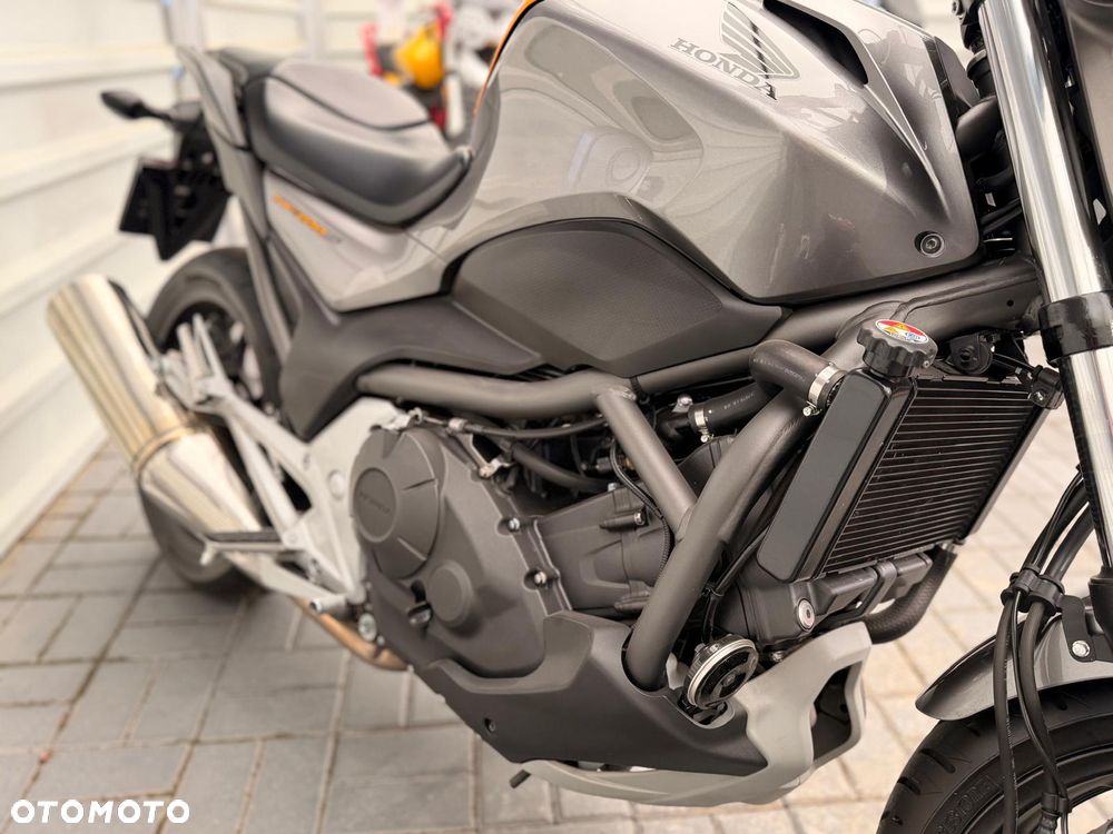 Honda NC - 12