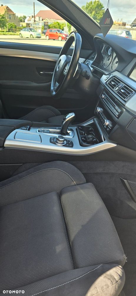 BMW Seria 5 520d - 17