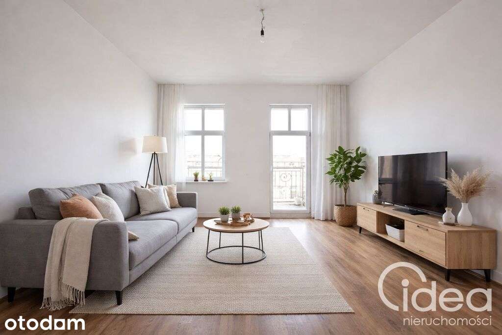 3 duże pokoje w Centrum miasta, balkon