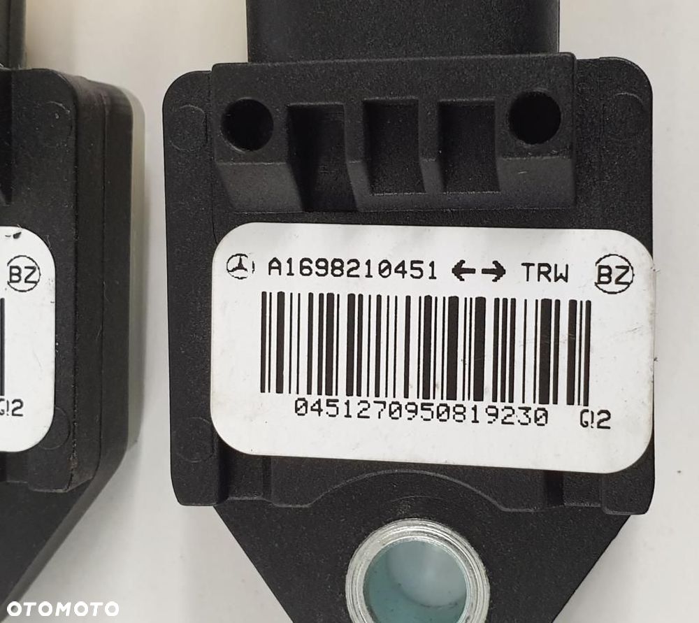 SENSOR UDERZENIOWY MERCEDES W169 W245 A1698210451 - 2