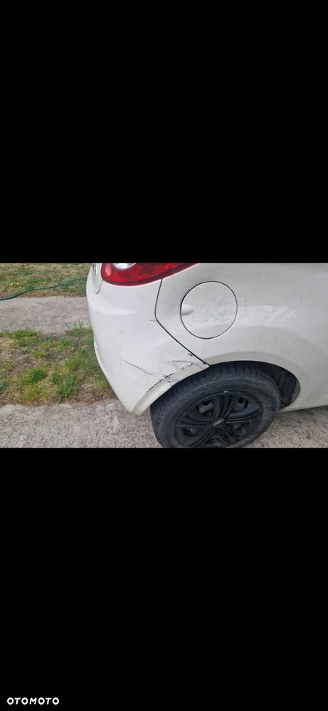 Ford KA - 8
