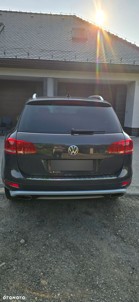 Volkswagen Touareg 3.0 V6 TDI BMT R-Style - 10