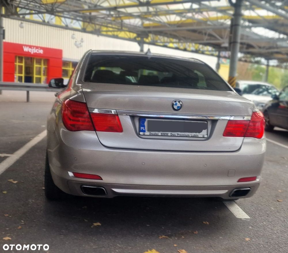 Kia Sportage 2.0 CRDI L AWD - 5