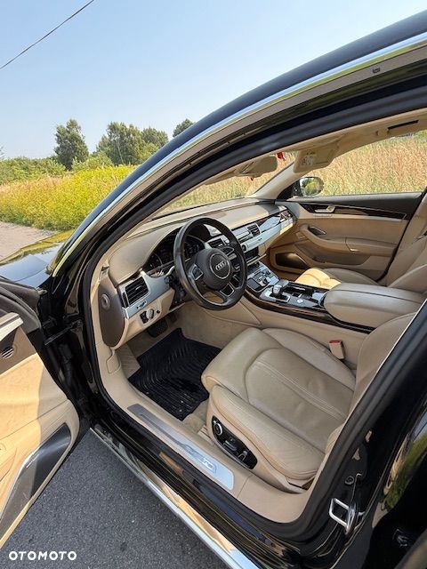 Audi A8 - 11