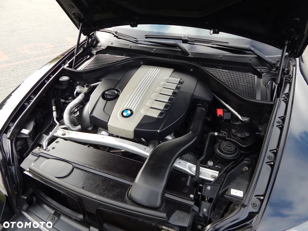 BMW X5 xDrive35d - 22