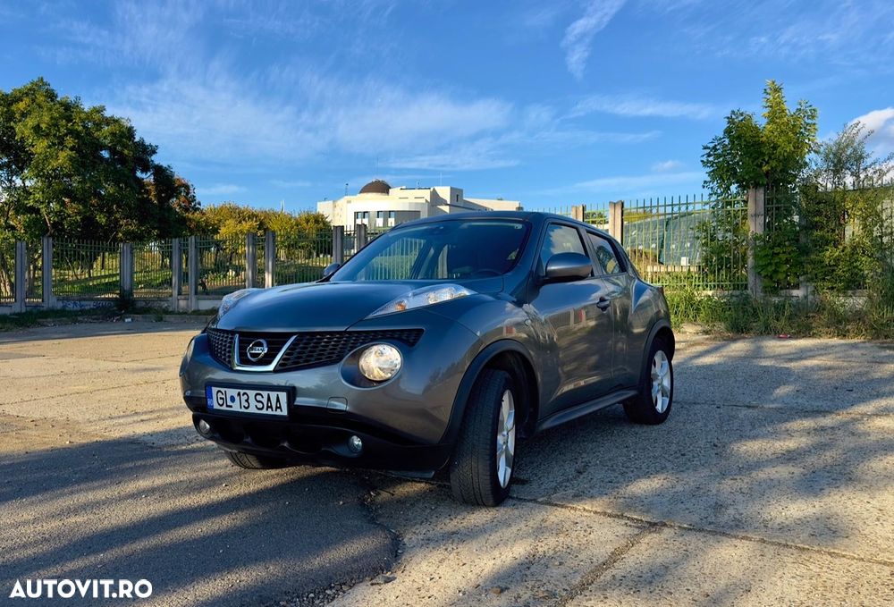 Nissan Juke 2010 photo 2