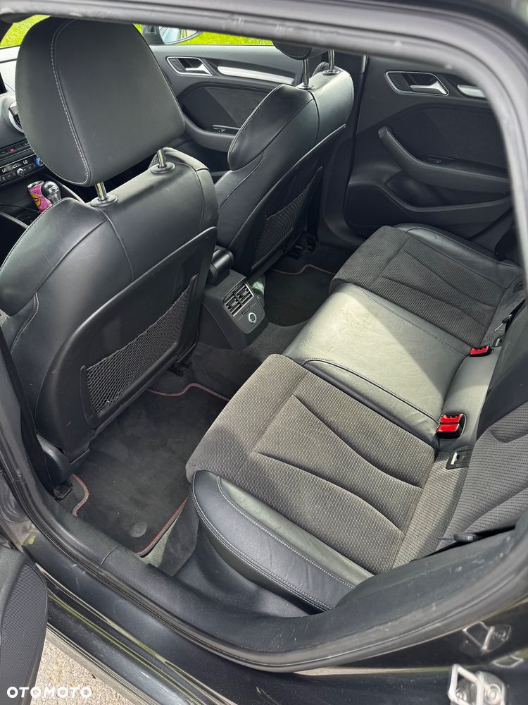 Audi S3 Sportback S tronic - 17