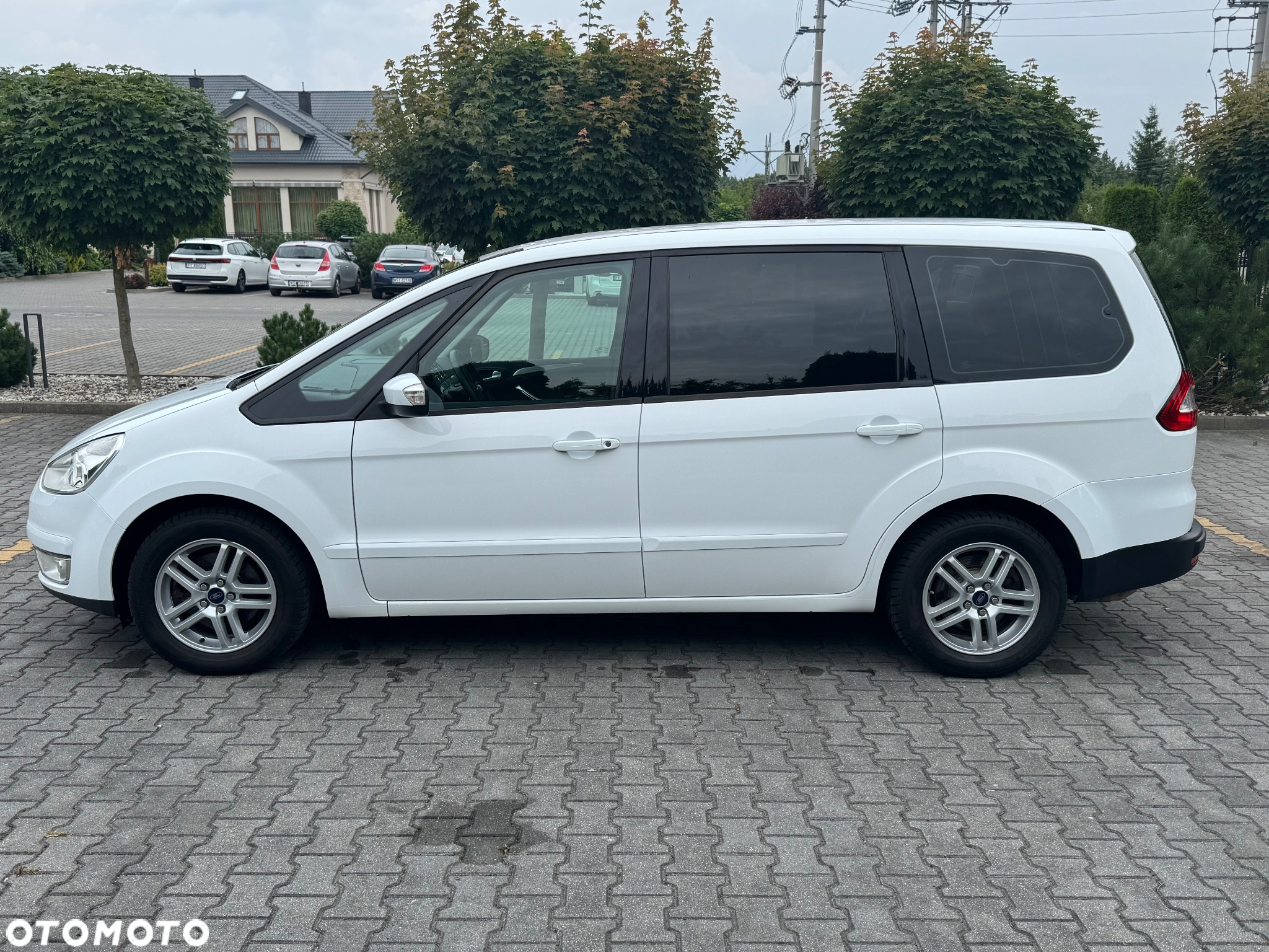 Ford Galaxy 2.0 Concept - 3