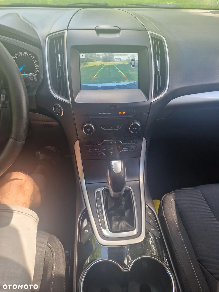 Ford S-Max 2.0 TDCi Titanium PowerShift - 19