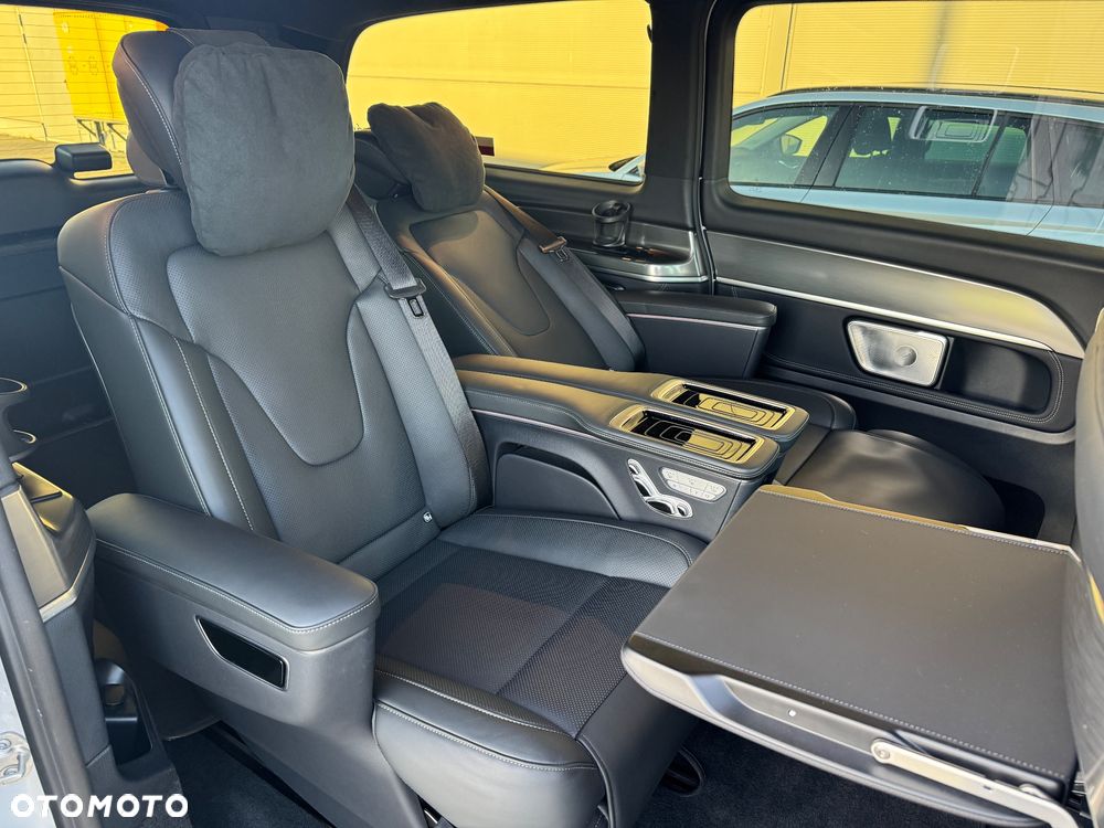 Mercedes-Benz Klasa V 300 d 4-Matic 9G-Tronic Exclusive (ekstra d³) - 11