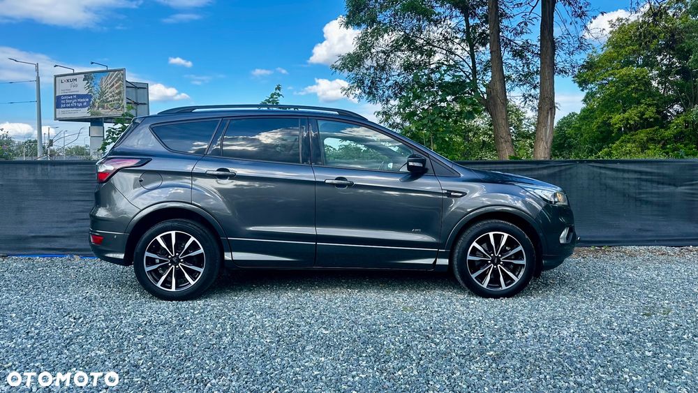 Ford Kuga 2.0 TDCi 4x4 ST-Line - 10