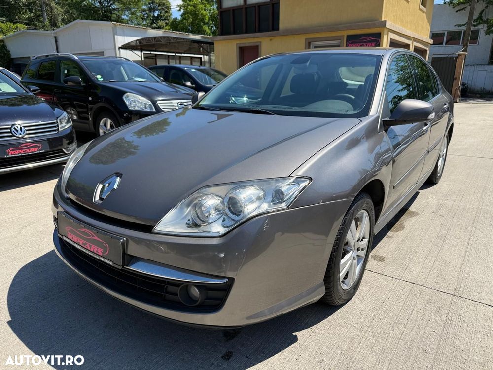 Renault Laguna - 1