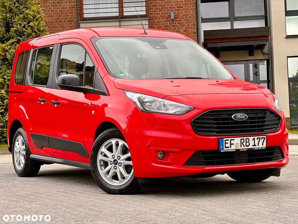 Ford Tourneo Connect 1.5 TDCi Start-Stop Titanium - 2