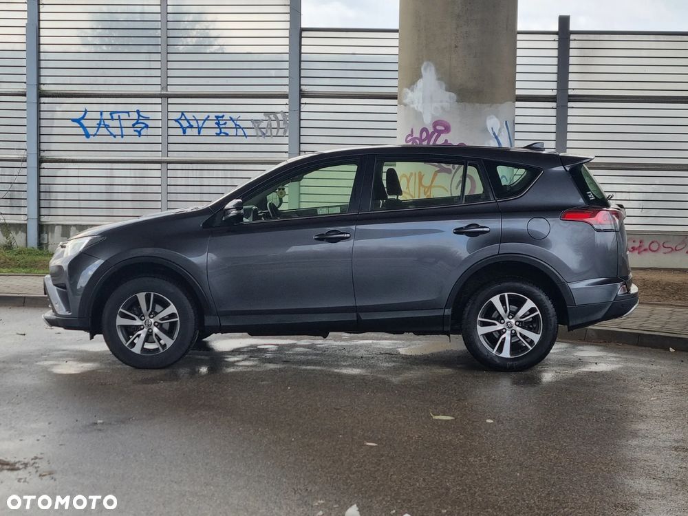 Toyota RAV4 2.0 D-4D Premium 4x2 - 10