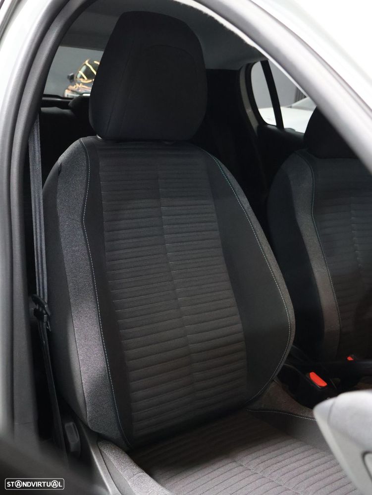 Peugeot 208 PureTech 100 Style - 8