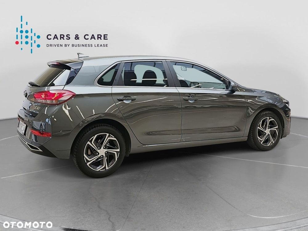 Hyundai i30 1.5 T-GDI 48V Comfort DCT - 22