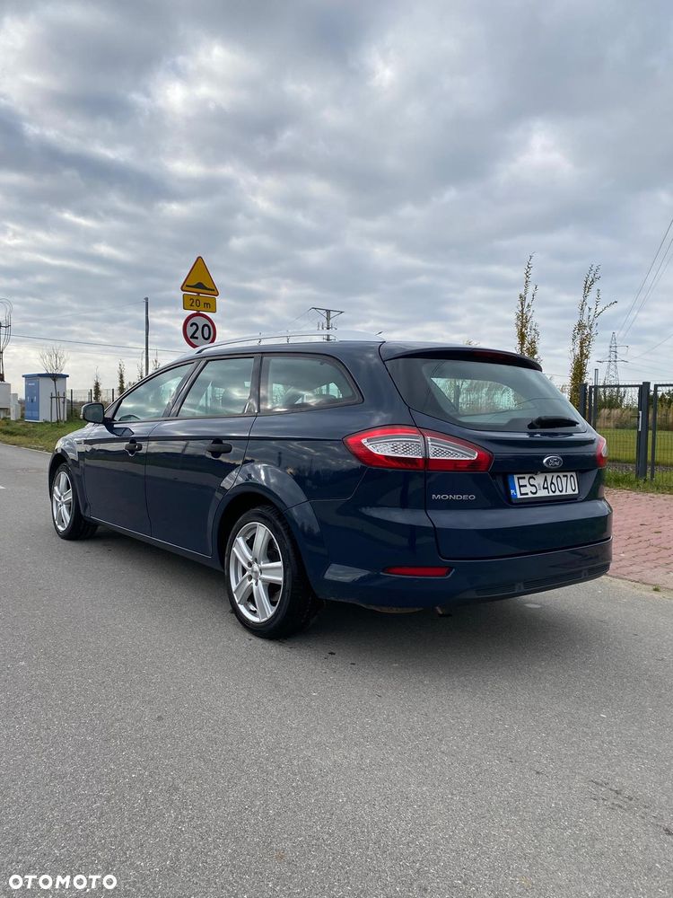 Ford Mondeo 1.6 Trend - 2