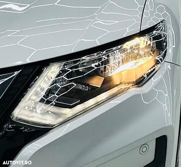 Nissan X-Trail 1.6 DIG-T N-Vision - 12