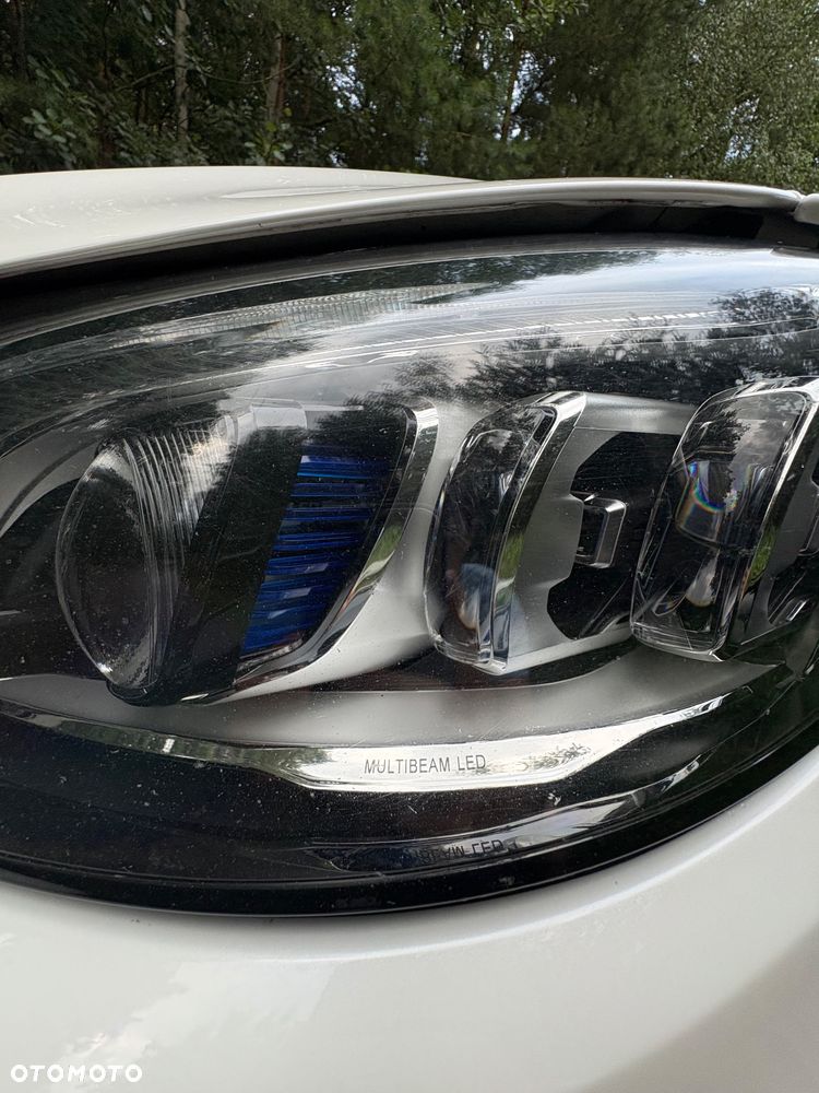 Mercedes-Benz Klasa C 300 de 9G-TRONIC - 11